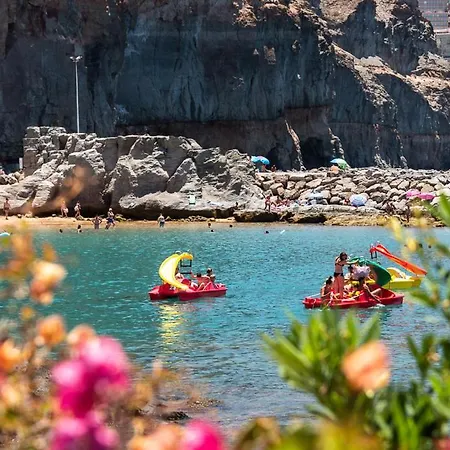 Edificio Playa * بويرتو دي موغان