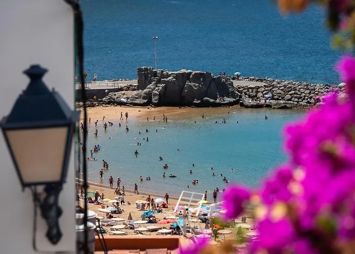 Edificio Playa Apartman *