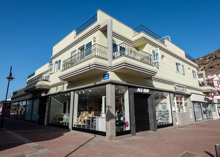 Edificio Playa Apartman *